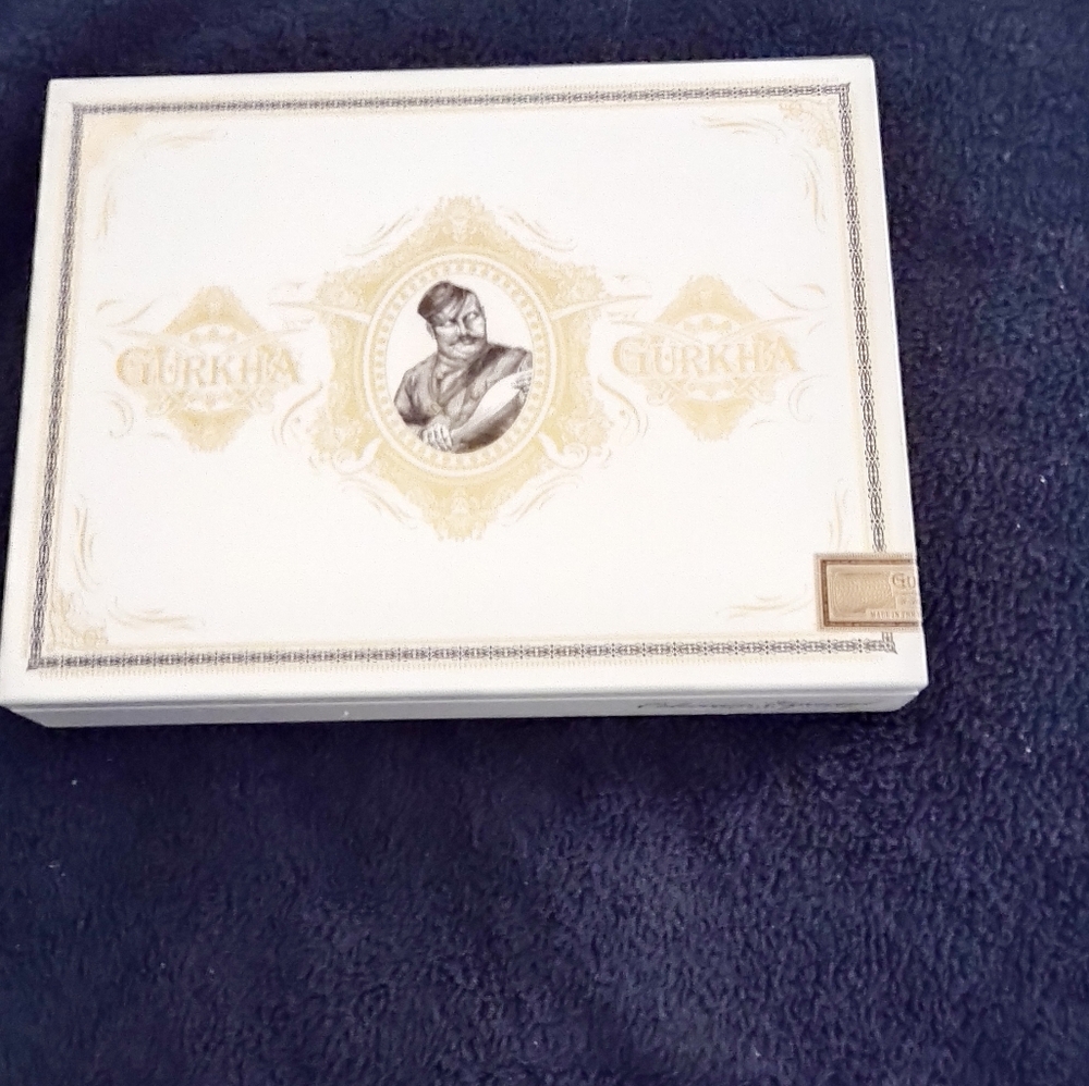 Gurkha Coleccion Especial cigar box